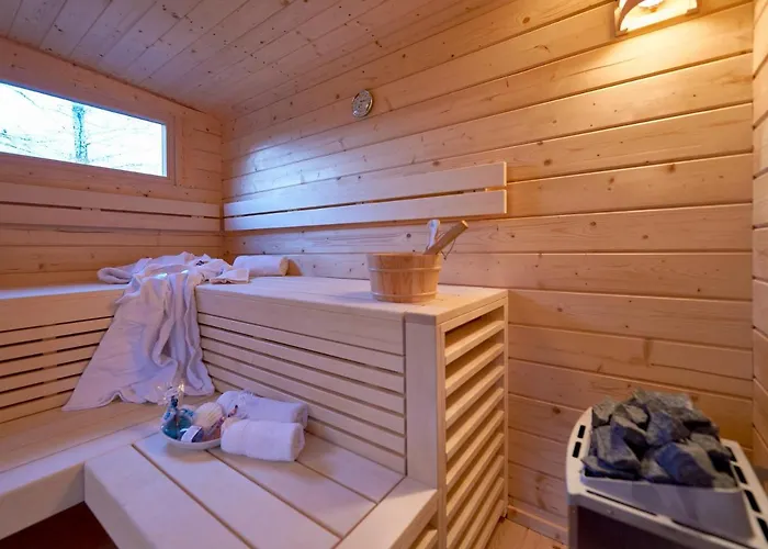 Strandschlösschen - House Half 4 * Sellin (Rugen)