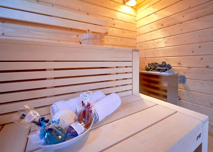 Strandschlösschen - House Half 4 Ferienhaus *